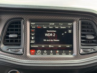 Dodge Challenger 6.4 V8 R/T Scat Pack Widebody unfallfrei + Tieferlegungsfedern - bilder 22