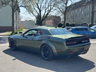 Dodge Challenger 6.4 V8 R/T Scat Pack Widebody unfallfrei + Tieferlegungsfedern - bilder 7