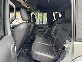 Jeep Wrangler Unlimited Sahara 4xe + elektr. Softtop - foto 20