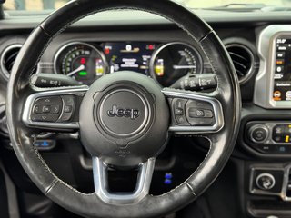 Jeep Wrangler Unlimited Sahara 4xe + elektr. Softtop - foto 26