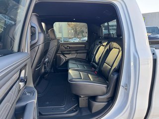 Dodge RAM Limited Night + teilbare Heckklappe + Rambox - bilder 18