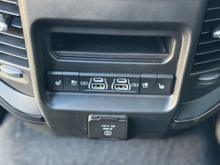 Dodge RAM Limited Night + teilbare Heckklappe + Rambox - bilder 28