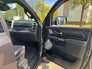 Dodge RAM 5.7 V8 Crew Cab Limited + Rambox - foto 18