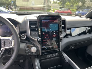 Dodge RAM Laramie Night Premium + 3 Jahre Garantie offizielles Fahrzeug! - bilder 25