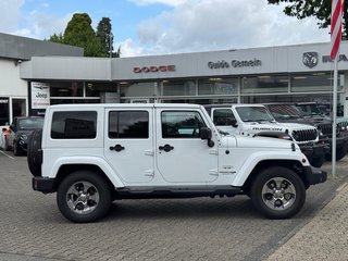 Jeep Wrangler Unlimited 2.8 CRD DPF Sahara - bilder 4