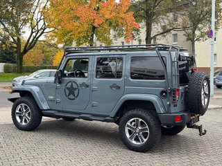 Jeep Wrangler Unlimited 2.8l CRD Sahara Dachträger+Fahrwerk - foto 8
