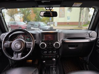 Jeep Wrangler Unlimited 2.8l CRD Sahara Dachträger+Fahrwerk - foto 23