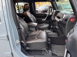 Jeep Wrangler Unlimited 2.8l CRD Sahara Dachträger+Fahrwerk - foto 17