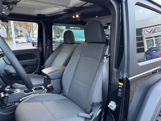 Jeep Wrangler 2.0l Willys 4X4 +AHK + Rubicon-Achse + Sperre - bilder 14