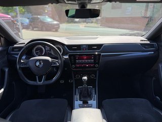 Skoda Superb Combi SportLine 1.8 TSI 8-fach bereift - bilder 25