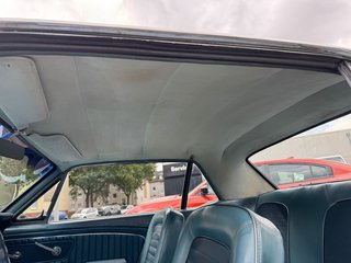 Ford Mustang GT Coupe 4.7l V8 Vierfach-Vergaser, Doppelauspuffanlage, Nebelscheinwerfer - bilder 19