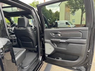 Dodge RAM 1500 Laramie Night Premium Crew 2025 UMBAU+LPG - foto 25