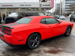Dodge Challenger SXT 3.6 V6 AWD + Gasanlage + Navi + PDC - bilder 3