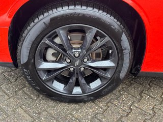 Dodge Challenger SXT 3.6 V6 AWD + Gasanlage + Navi + PDC - bilder 8
