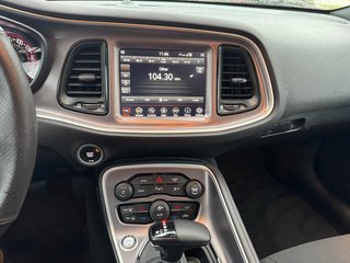 Dodge Challenger SXT 3.6 V6 AWD + Gasanlage + Navi + PDC - bilder 20