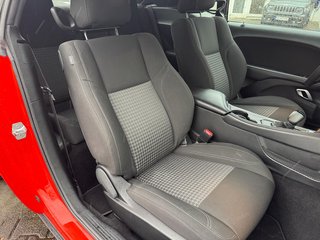 Dodge Challenger SXT 3.6 V6 AWD + Gasanlage + Navi + PDC - bilder 15