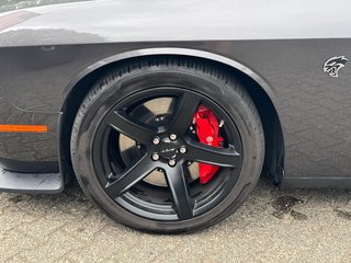 Dodge Challenger Hellcat 6.2 V8 HEMI unfallfrei - bilder 11