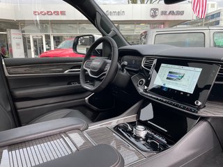 Jeep Wagoneer Series III 5.7 V8 HEMI eTorque Panoramadach + elektr. Trittbretter - bilder 14