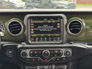 Jeep Wrangler Unlimited Rubicon 2.0 T-GDI 4x4 LED, LEDER, AHK - foto 27