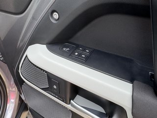 Land Rover 90 D250 3.0 Mild-Hybrid SE - bilder 32