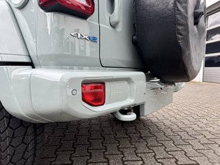 Jeep Wrangler Unlimited Rubicon 4xe Sonder-Umbau Komplettlackierung - bilder 11