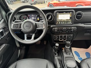 Jeep Wrangler Unlimited Rubicon 4xe Sonder-Umbau Komplettlackierung - bilder 29