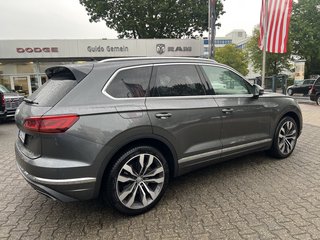 Volkswagen Touareg 4.0 V8 TDI 4MOT neue Bremsen, Ganzjahresbereifung, Dashcam - bilder 5