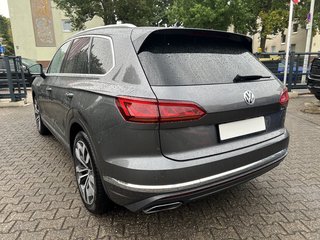 Volkswagen Touareg 4.0 V8 TDI 4MOT neue Bremsen, Ganzjahresbereifung, Dashcam - bilder 8