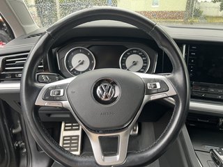 Volkswagen Touareg 4.0 V8 TDI 4MOT neue Bremsen, Ganzjahresbereifung, Dashcam - bilder 18