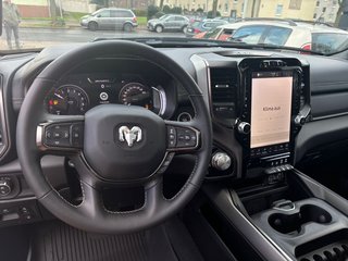 Dodge RAM 5.7 V8 Laramie Sport Night Edition +Head-Up +12" - bilder 19
