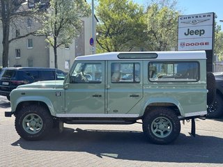 Land Rover Defender 110 Heritage Station Wagon - foto 9
