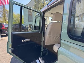 Land Rover Defender 110 Heritage Station Wagon - foto 19