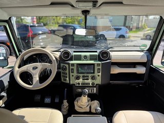 Land Rover Defender 110 Heritage Station Wagon - foto 25