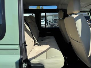 Land Rover Defender 110 Heritage Station Wagon - foto 22