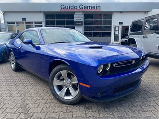 Dodge Challenger SXT 3.6 V6 Auto. Totwinkel, Navi, PDC Vorführfahrzeug Kaufen | EZ 10/2022