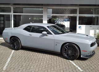 Dodge Challenger R/T 5.7 V8 HEMI Performance EU-NAV Neuwagen Kaufen | EZ 