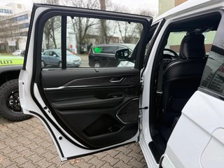 Jeep Grand Cherokee 3.6 V6 Overland Vollausstattung - bilder 17