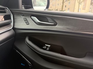 Jeep Grand Cherokee 3.6 V6 Overland Vollausstattung - bilder 30