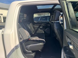 Dodge RAM Laramie Night + Luftfederung + elektr. Trittbretter AHK , Beifahrerdisplay - foto 21