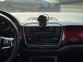 Volkswagen up! 1.0 TSI GTI - bilder 26