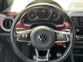 Volkswagen up! 1.0 TSI GTI - bilder 23