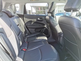 Jeep Compass Limited 4WD - bilder 15