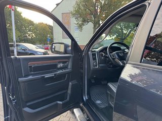 Dodge RAM 5.7 V8 Crew Cab Laramie + LPG - foto 12