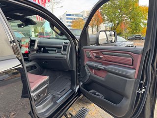 Dodge RAM 3.0L Limited Night Ebony Red +Rambox - foto 31