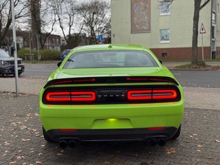 Dodge Challenger 6.4 V8 R/T Scat Pack Carbon + tiefer + Klappenauspuff - bilder 6