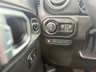 Jeep Wrangler Unlimited Rubicon 4xe + Seilwinde + AHK - foto 28