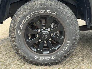 Dodge RAM 2500 Power Wagon 6.4 V8 4x4 12" Navi + AHK + 6-Sitzer - bilder 11