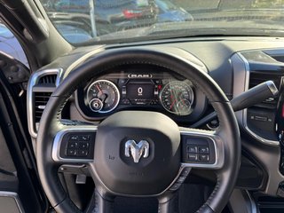 Dodge RAM 2500 Heavy Duty 6.7 Cummins Crew Cab Laramie Night - bilder 16