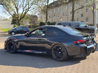 BMW M2 1. Hand , M Driver´s Package + Carbon - bilder 11
