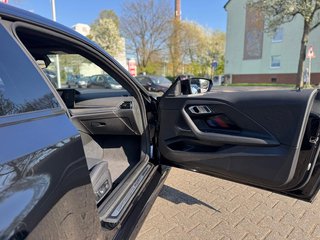 BMW M2 1. Hand , M Driver´s Package + Carbon - bilder 27